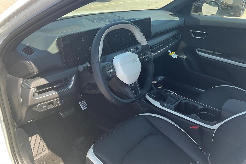 2025 Kia K4 GT-Line Turbo