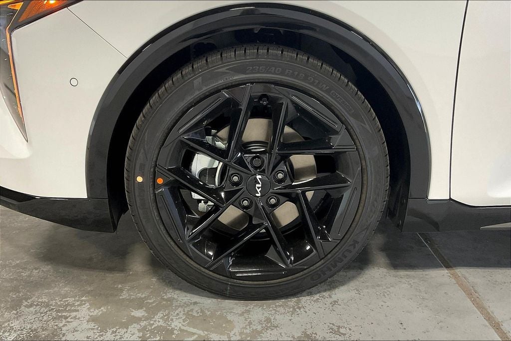 2025 Kia K4 GT-Line Turbo