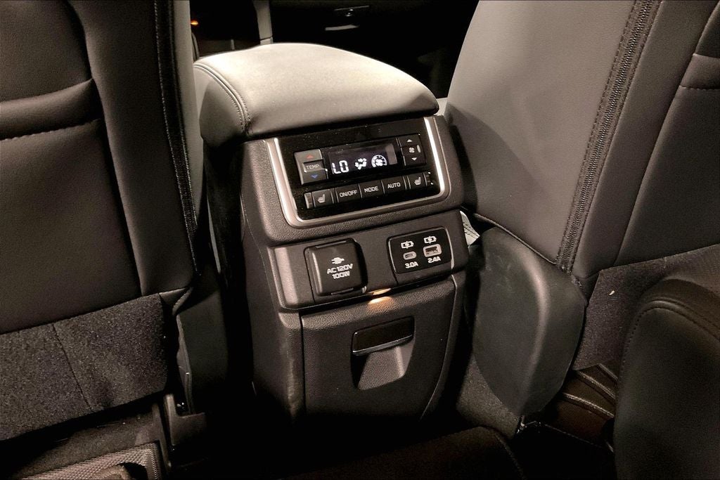 2025 Subaru Ascent Onyx Edition Touring