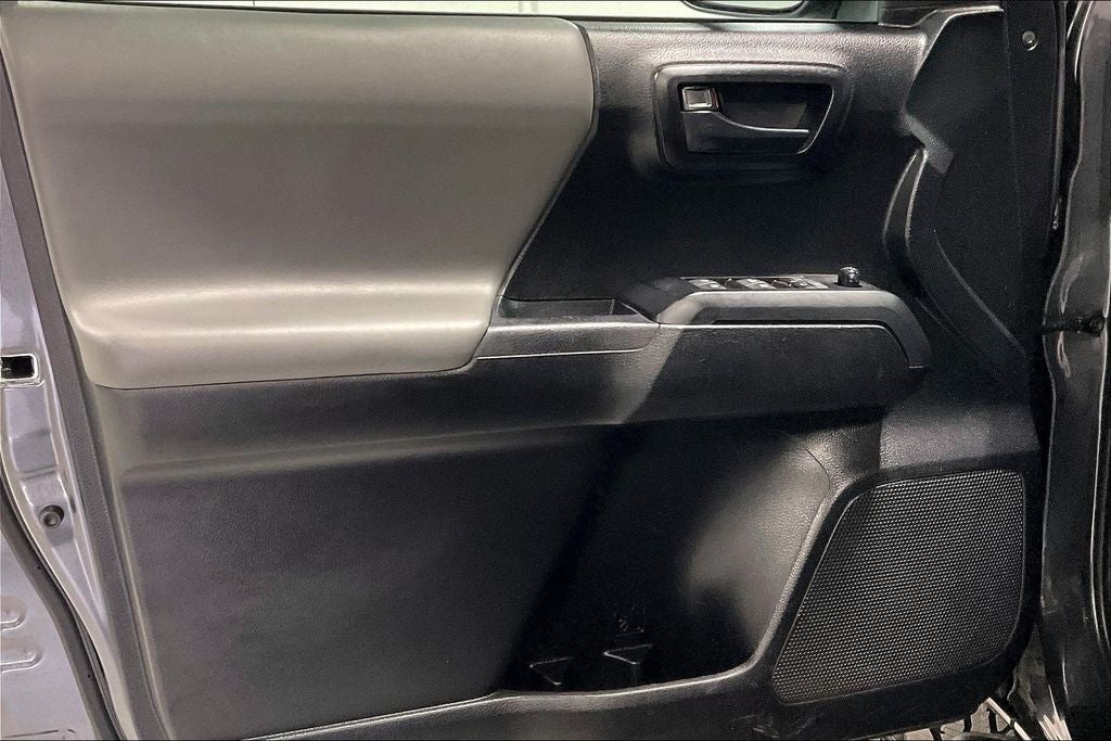 2021 Toyota Tacoma SR V6