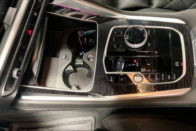 2025 BMW X6 M60i