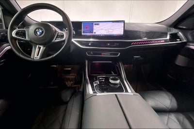 2025 BMW X6 M60i