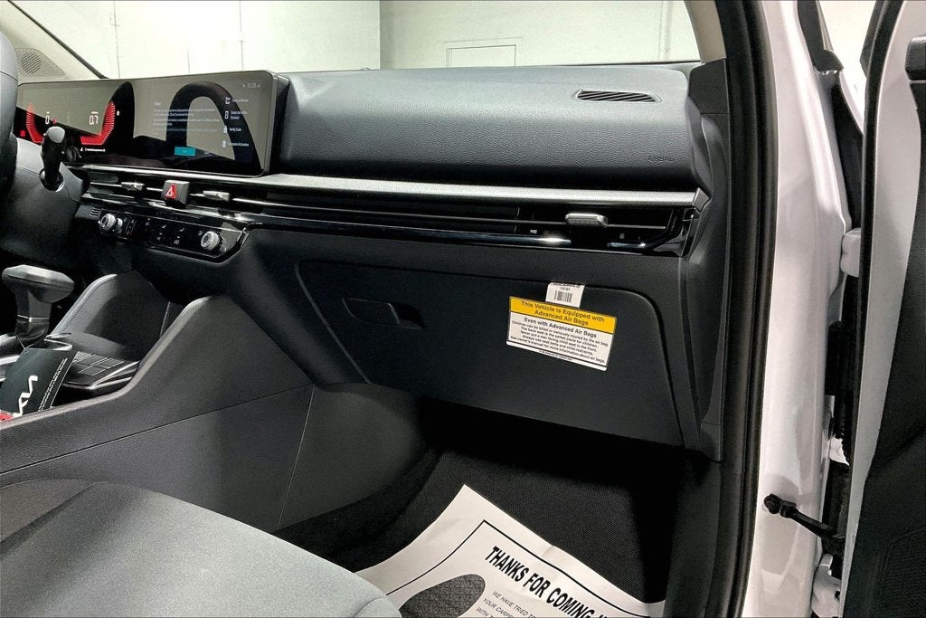 2027 Kia Sportage LX