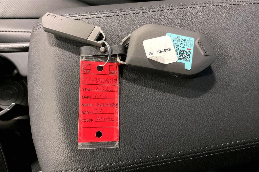 2026 Kia Sportage EX