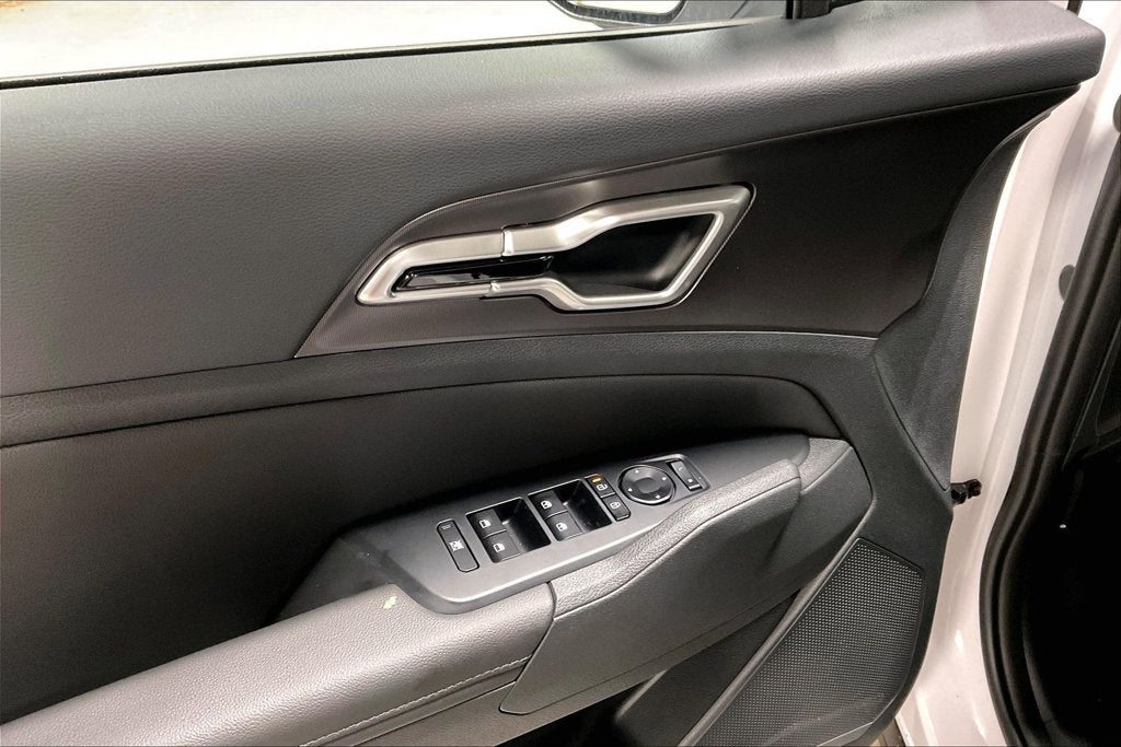2027 Kia Sportage EX