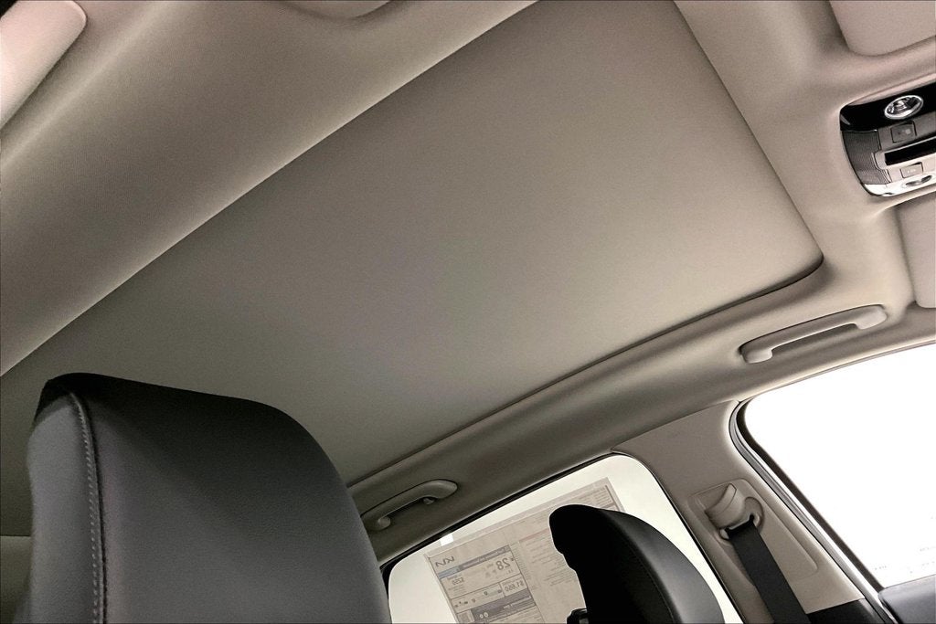 2027 Kia Sportage EX