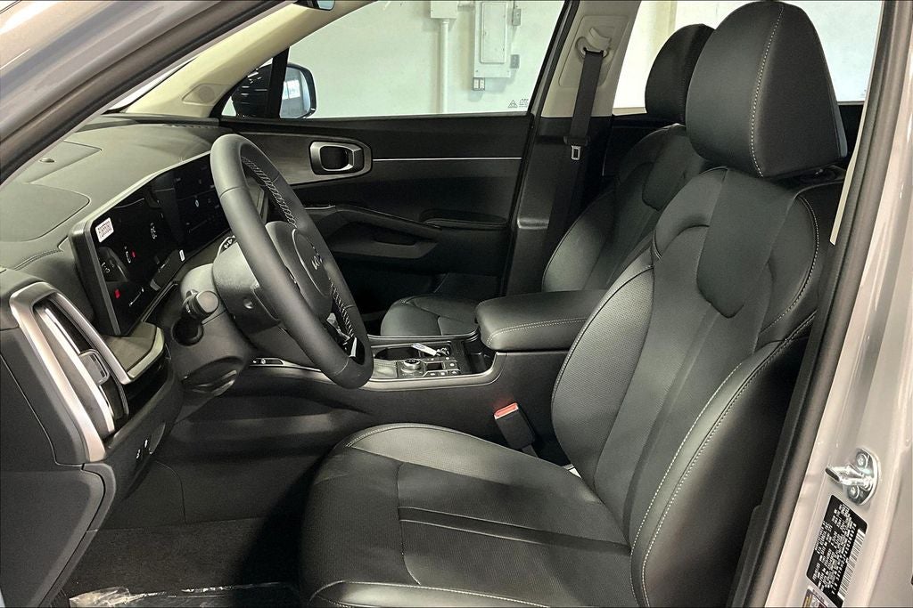 2025 Kia Sorento X-Line EX
