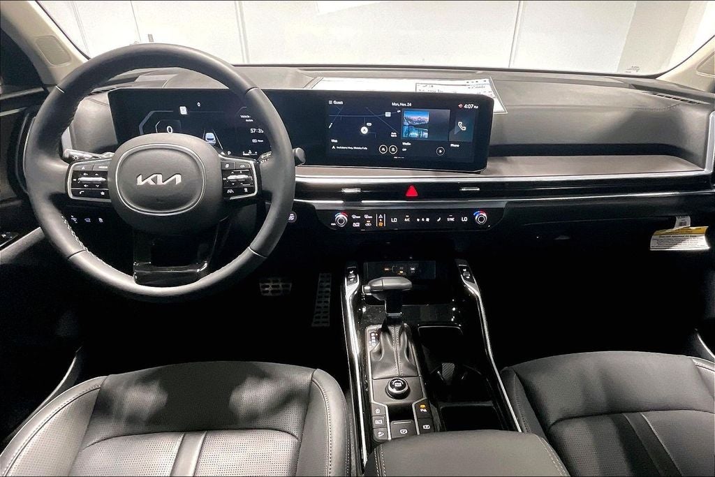 2025 Kia Sorento SX