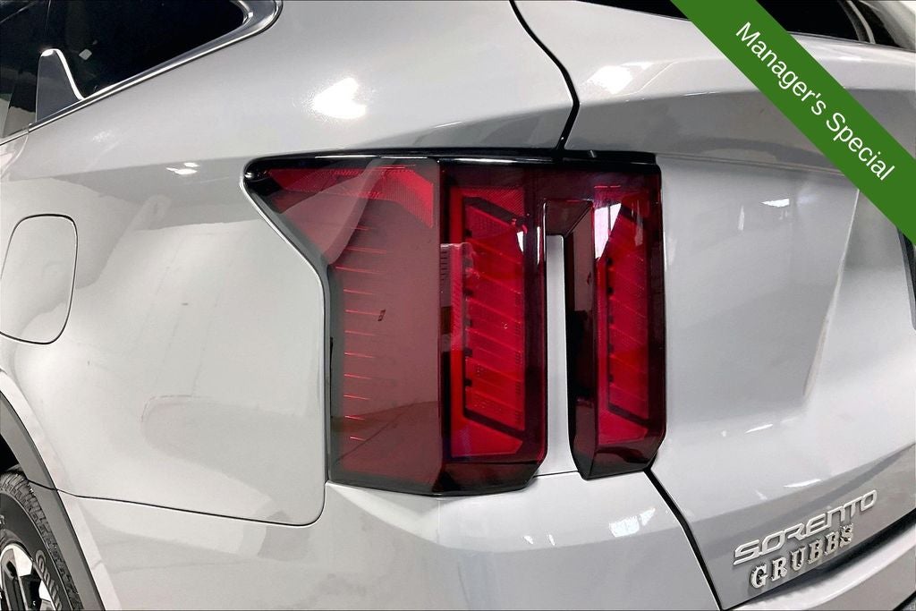 2025 Kia Sorento S