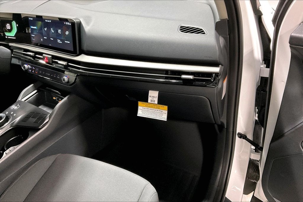 2027 Kia Sportage Hybrid LX