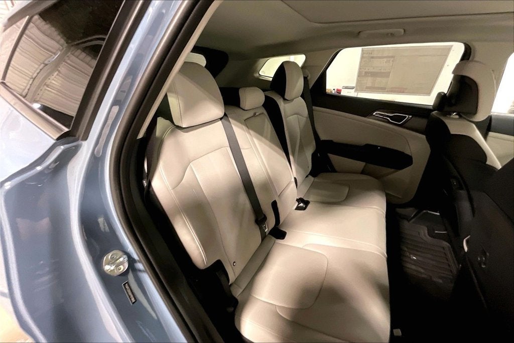 2027 Kia Sportage Hybrid EX