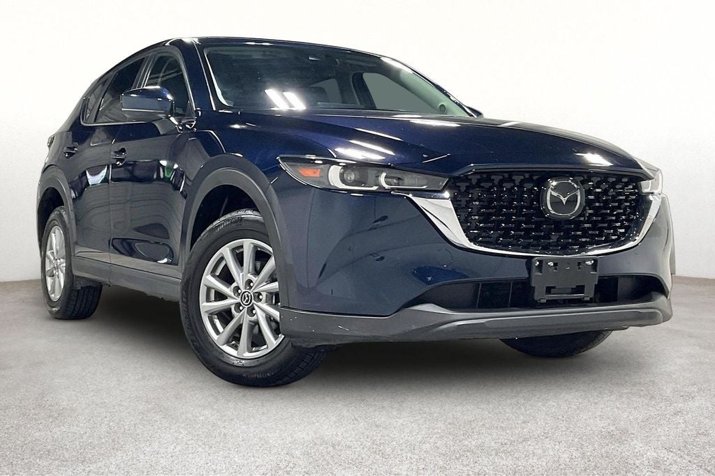2023 Mazda CX-5 S Select Package Auto AWD's photo