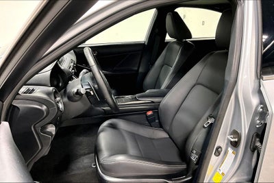 2024 Lexus IS 300 F Sport Design