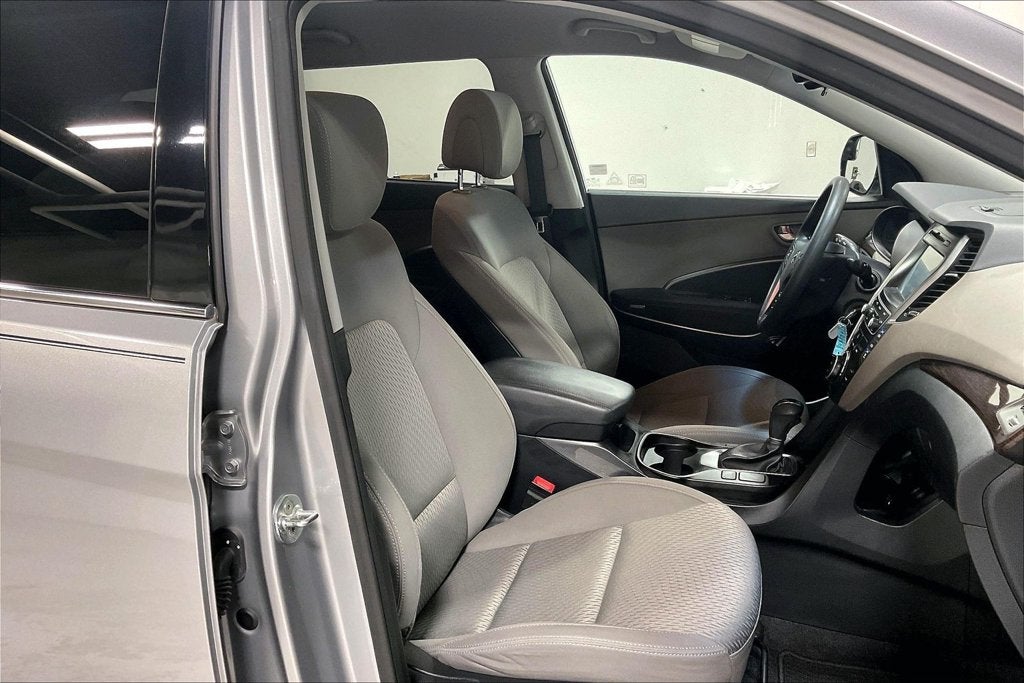 2019 Hyundai Santa Fe XL SE