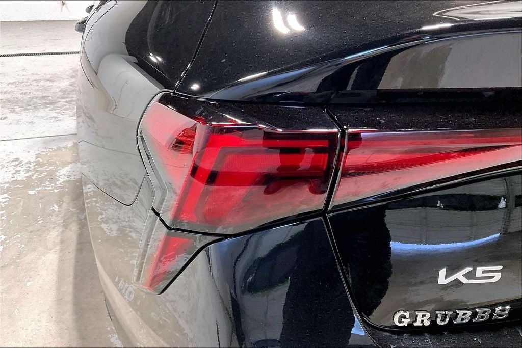 2026 Kia K5 LXS