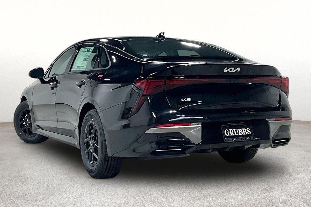 2026 Kia K5 LXS