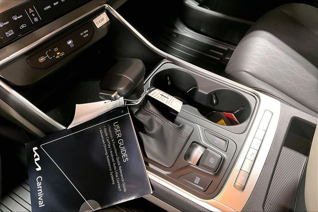 2026 Kia Carnival LXS