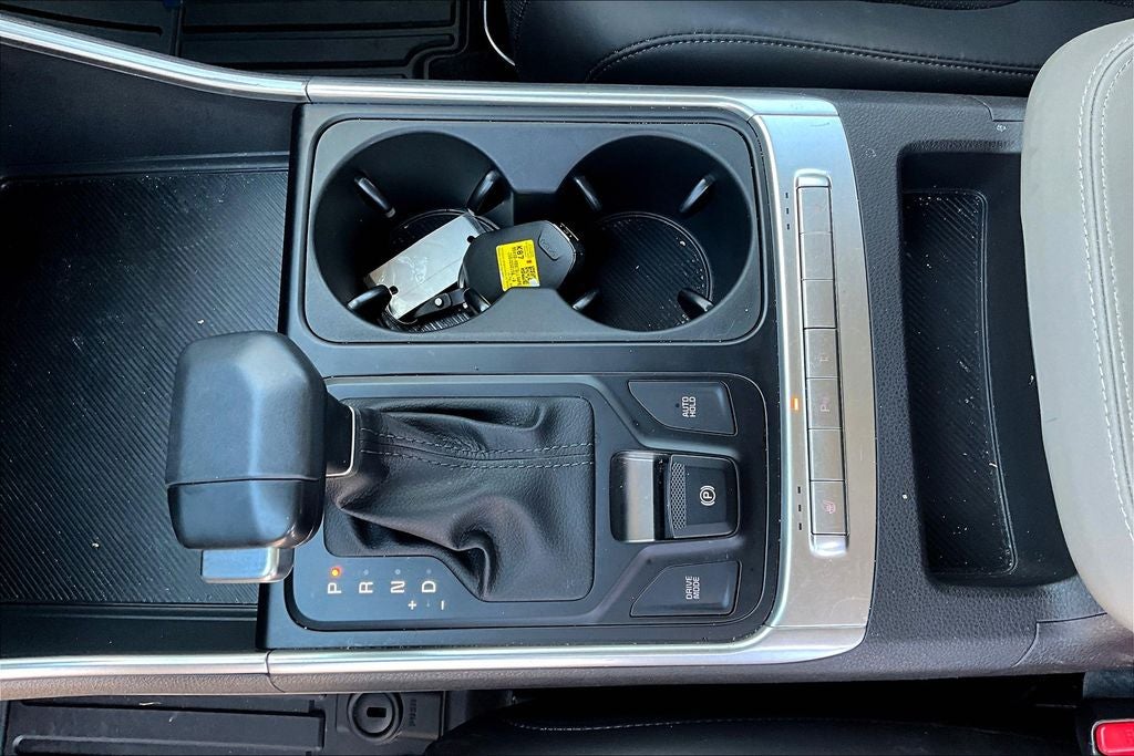 2025 Kia Carnival LXS