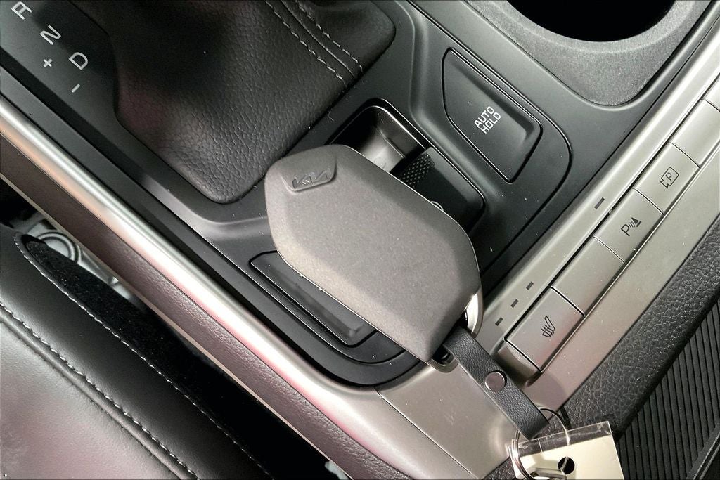 2027 Kia Carnival LXS