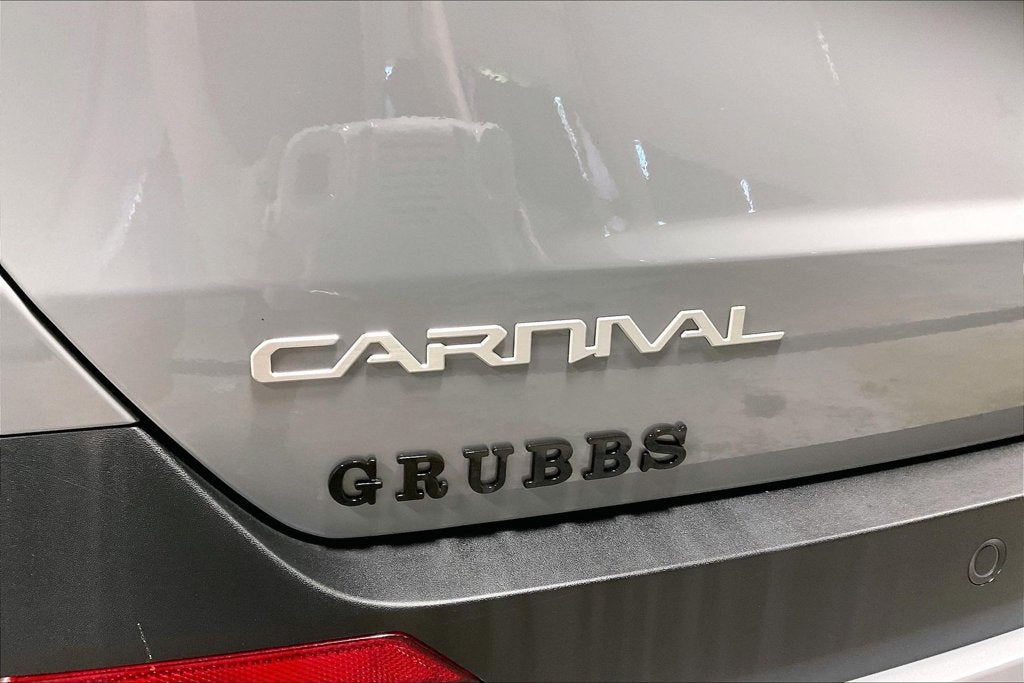 2027 Kia Carnival LXS