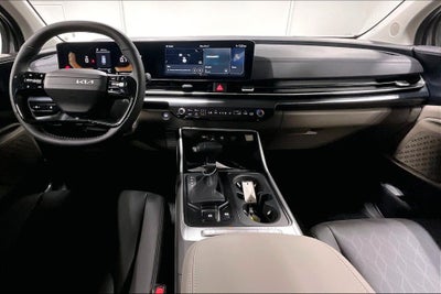 2027 Kia Carnival LXS