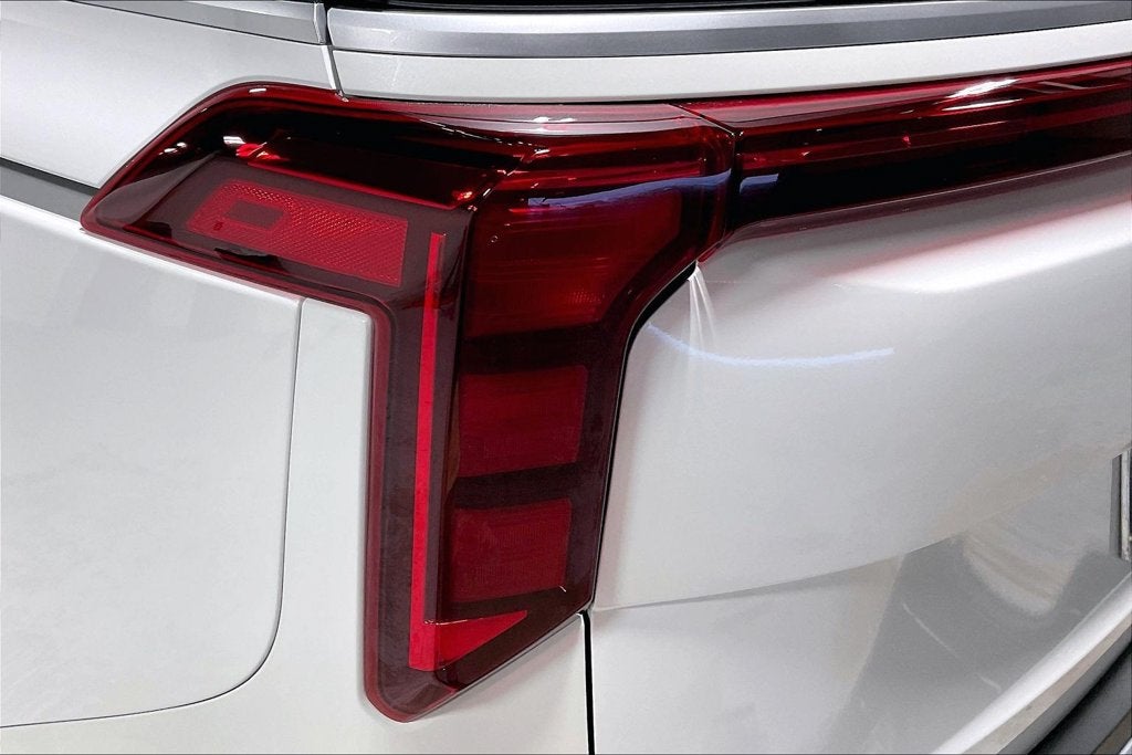 2027 Kia Carnival LXS