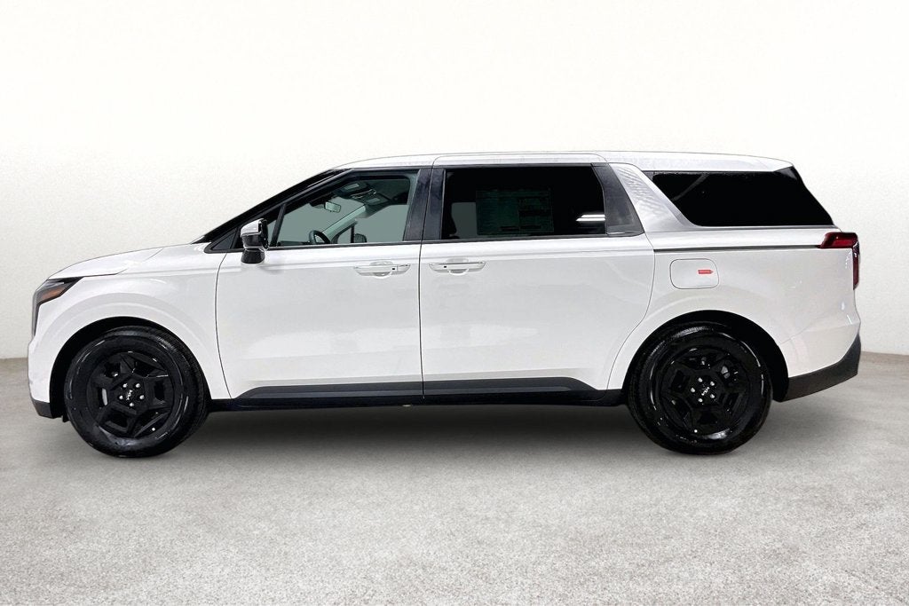 2027 Kia Carnival LXS