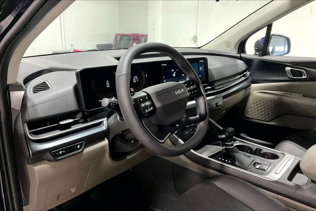 2027 Kia Carnival LXS