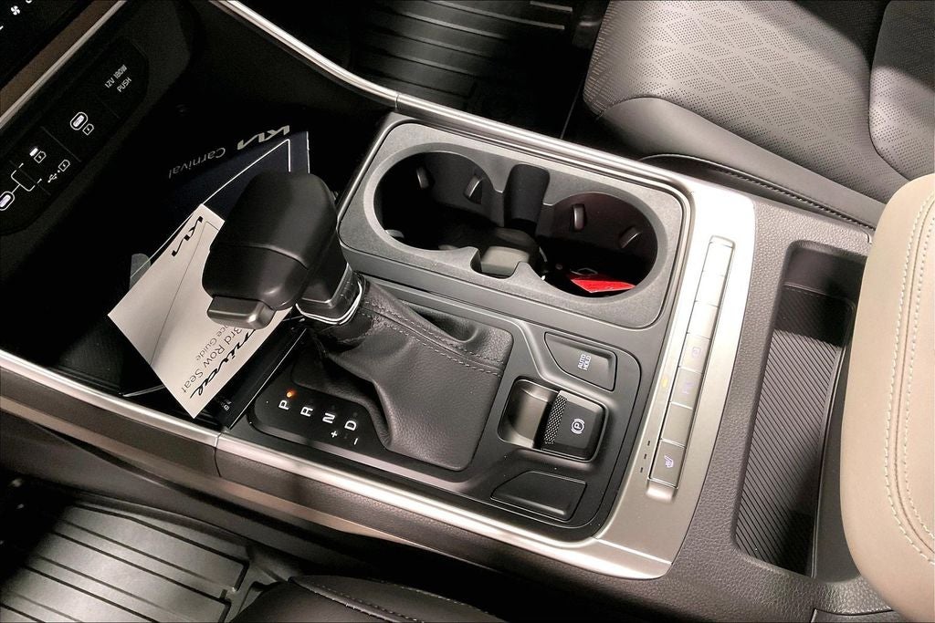 2027 Kia Carnival LXS