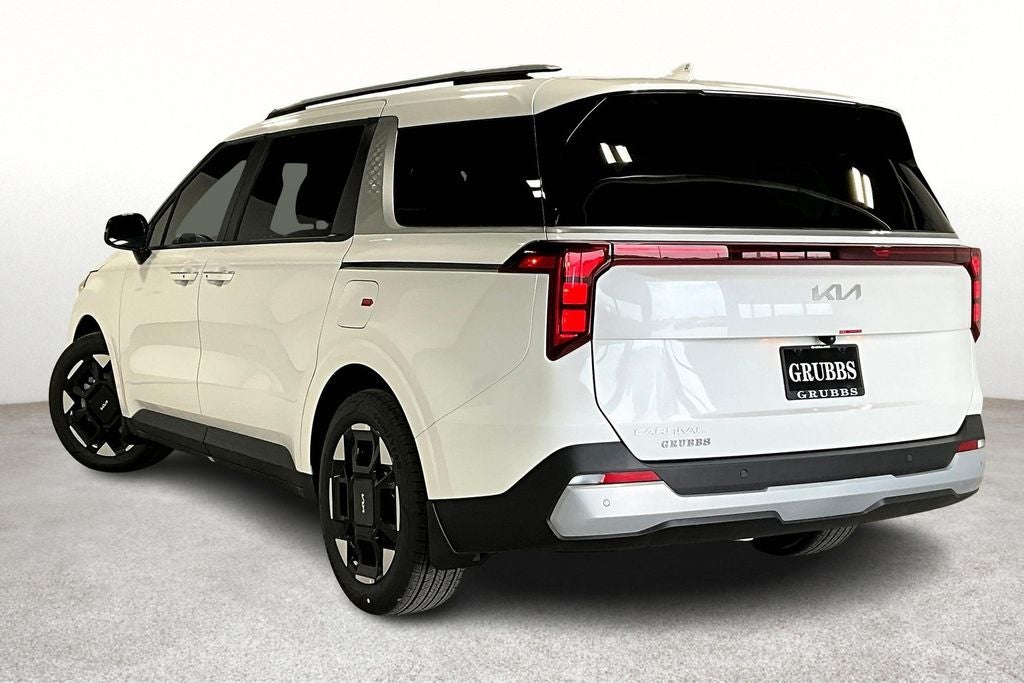 2025 Kia Carnival EX