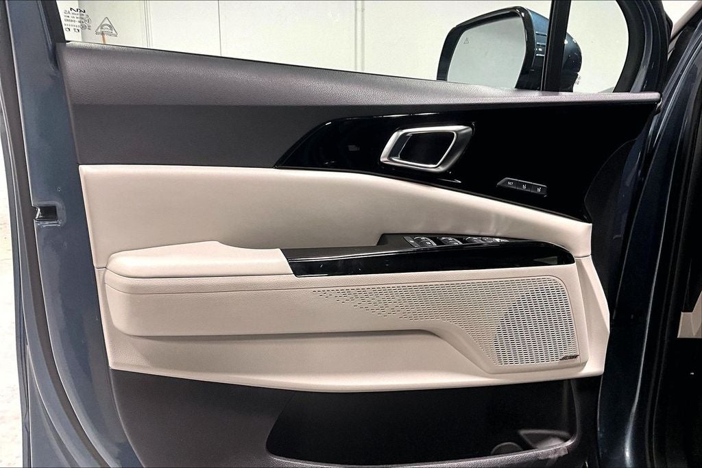 2024 Kia Carnival SX Prestige