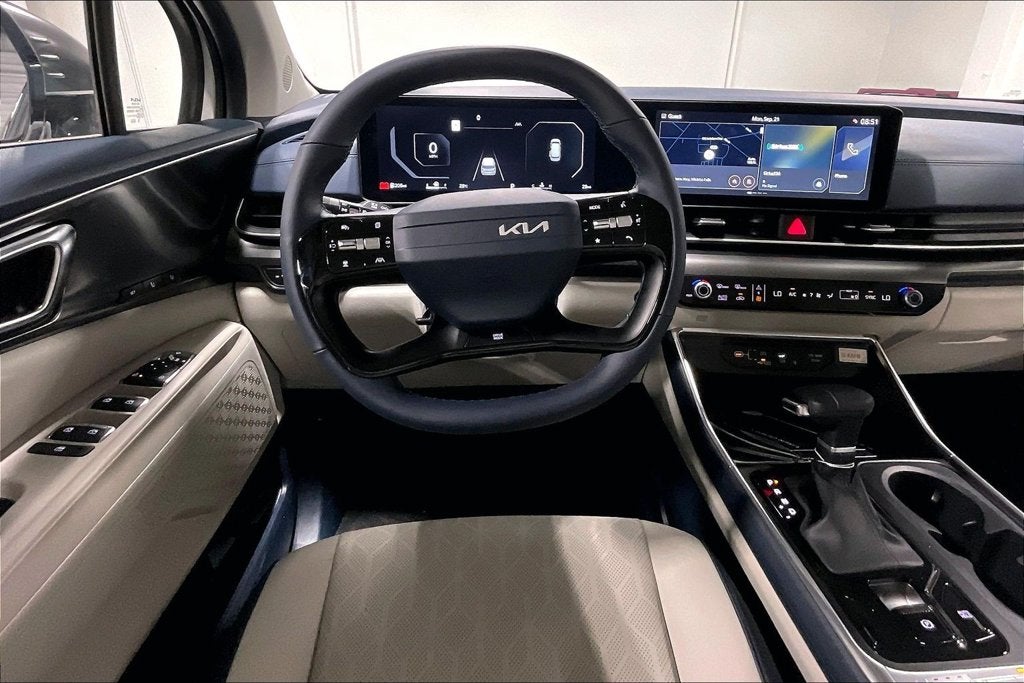 2027 Kia Carnival SX