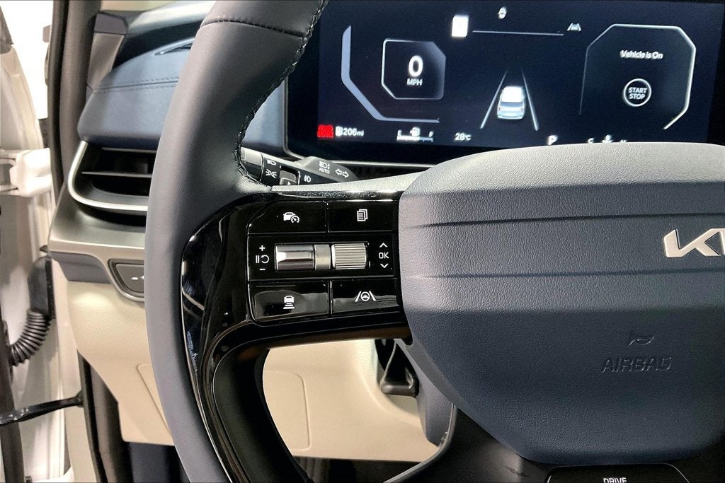 2027 Kia Carnival SX
