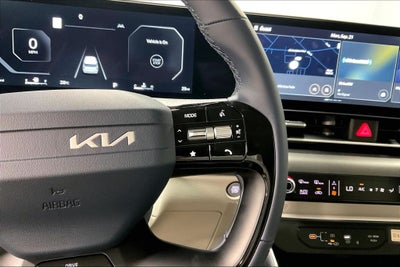 2027 Kia Carnival SX