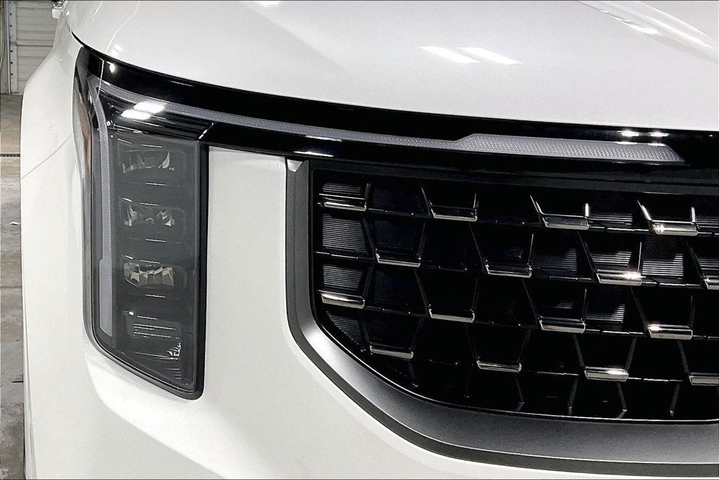 2027 Kia Carnival SX