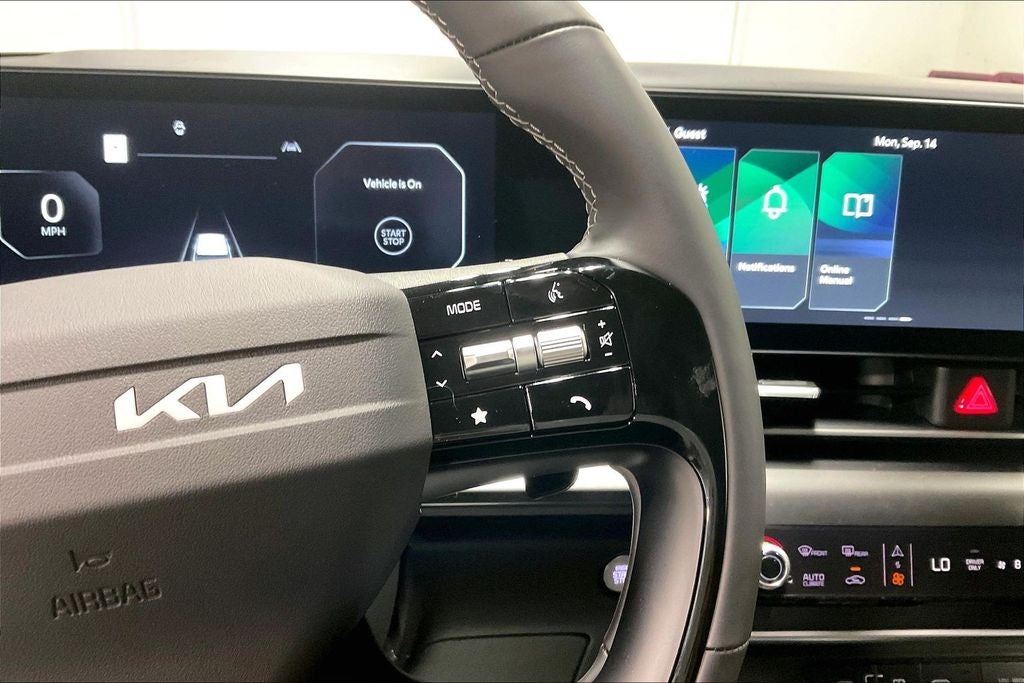 2027 Kia Carnival Hybrid SX