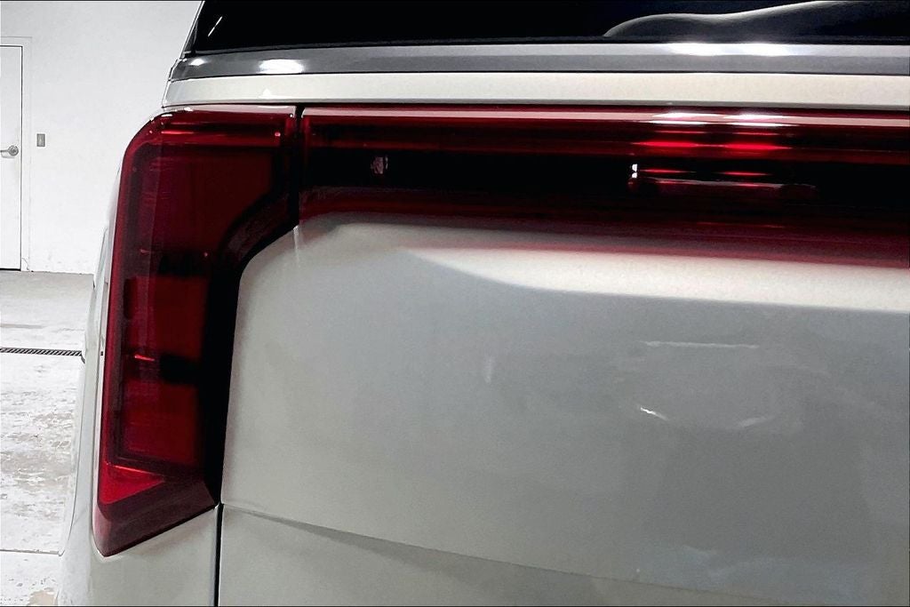 2027 Kia Carnival Hybrid SX