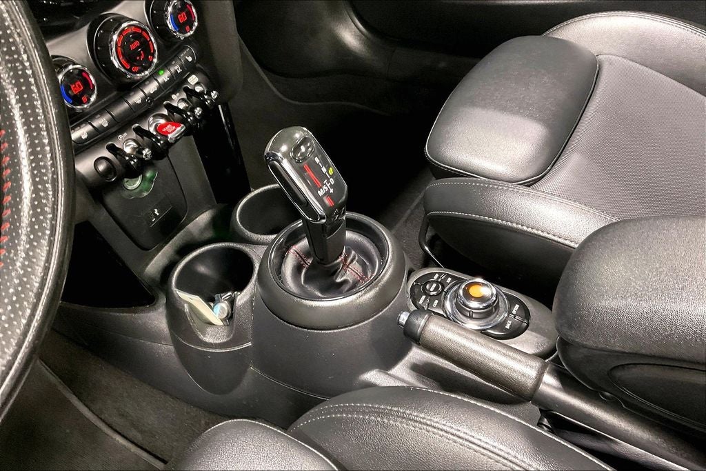 2021 MINI John Cooper Works Iconic