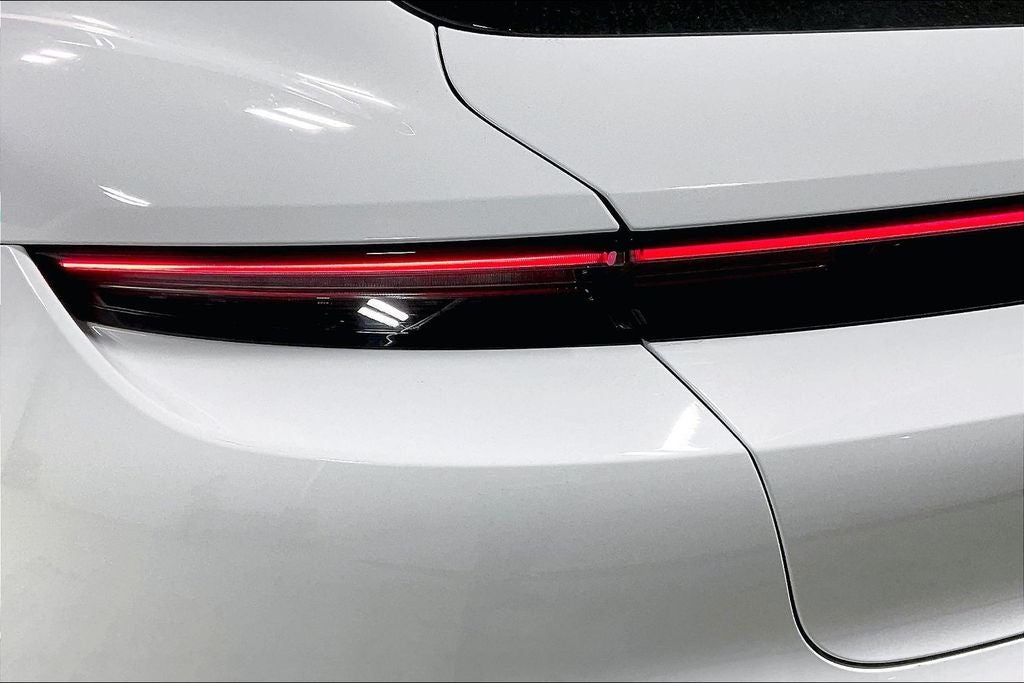 2022 Porsche Taycan Cross Turismo 4