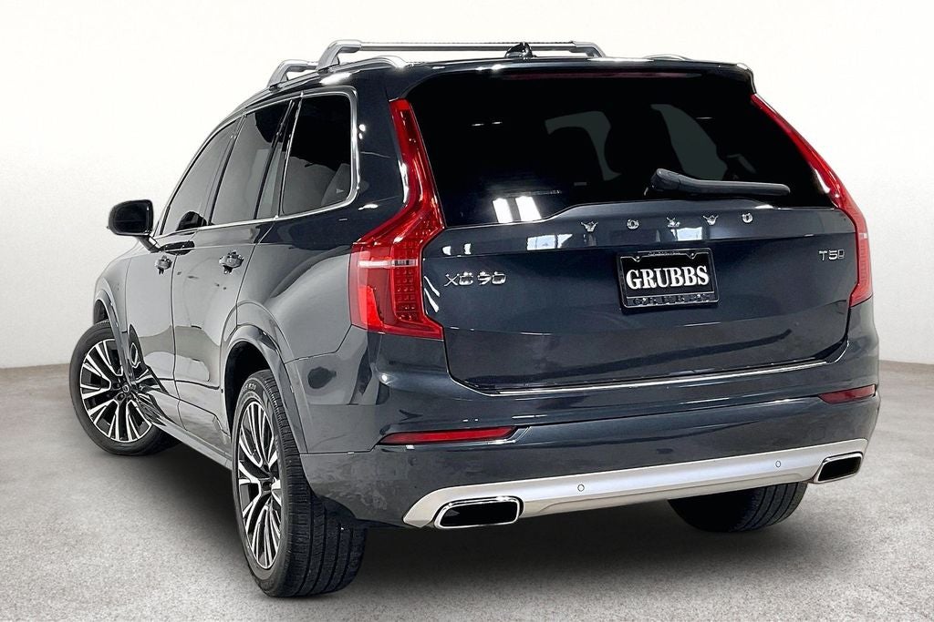 2021 Volvo XC90 T5 Momentum