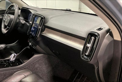 2020 Volvo XC40 T5 Inscription