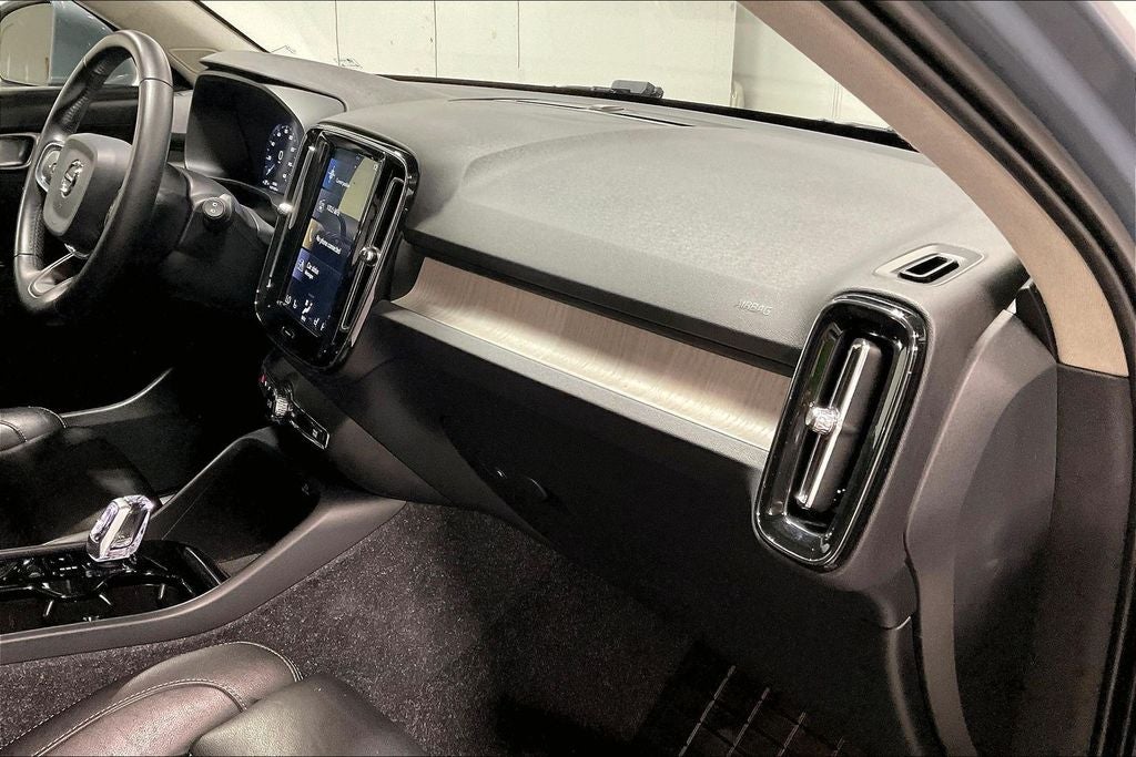 2020 Volvo XC40 T5 Inscription