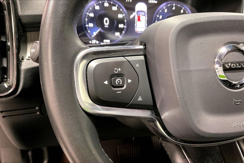 2020 Volvo XC40 T5 Inscription