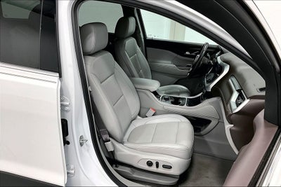 2022 GMC Acadia SLT
