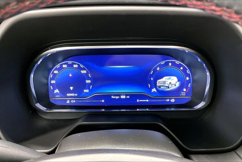 2023 Chevrolet Suburban RST
