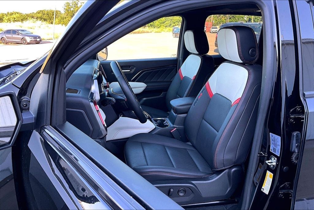 2023 GMC Canyon AT4X