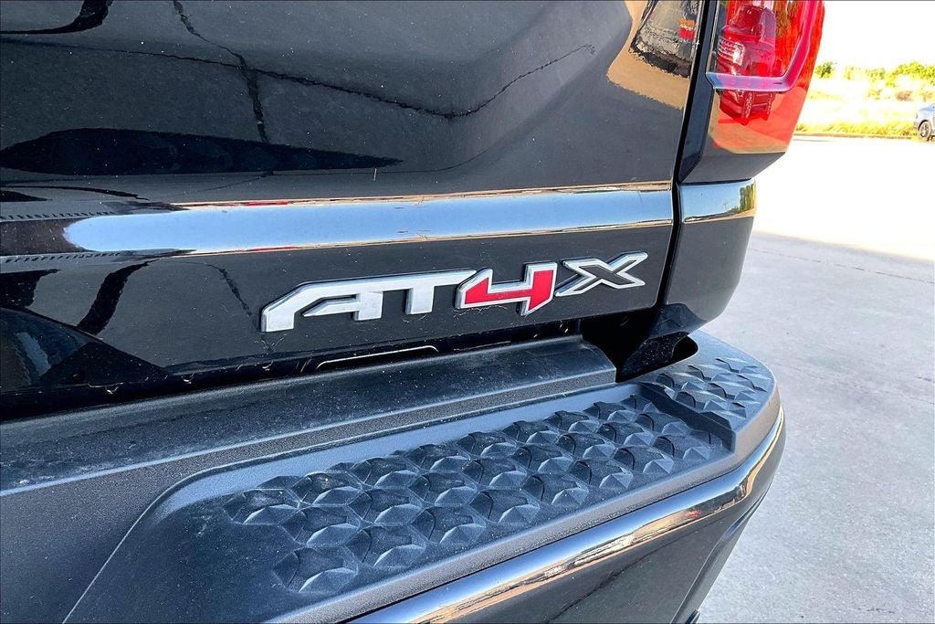 2023 GMC Canyon AT4X