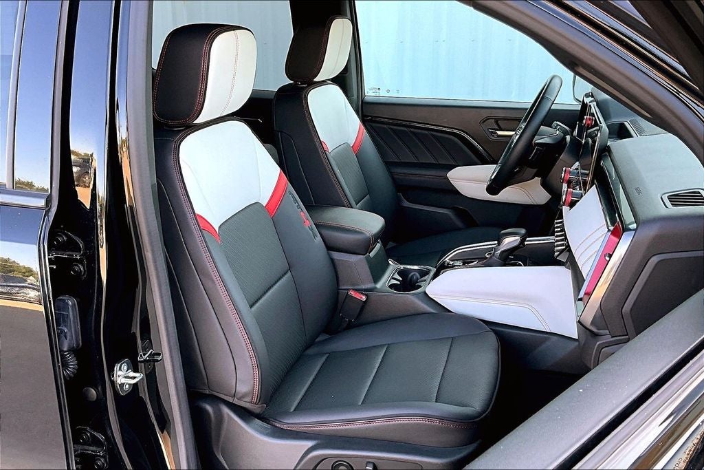 2023 GMC Canyon AT4X