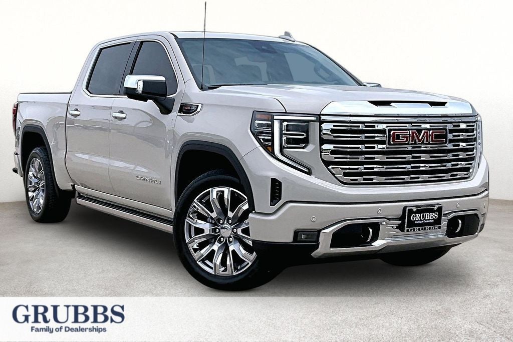 2026 GMC Sierra 4WD Crew Cab Short Box Denali's photo