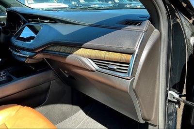 2021 Cadillac XT4 Premium Luxury